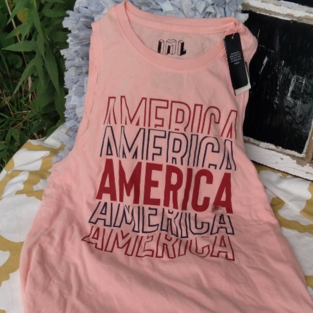 Women's Muscle Tank Top